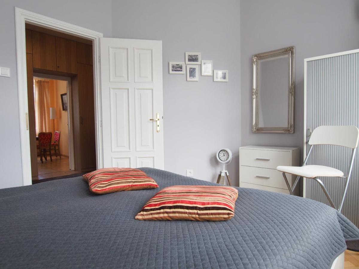 K2117 Sfinx Grand Tourist Apartmnets Гданьск Экстерьер фото