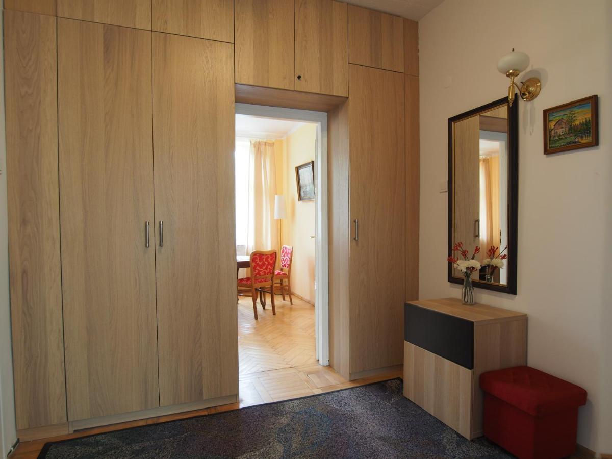 K2117 Sfinx Grand Tourist Apartmnets Гданьск Экстерьер фото
